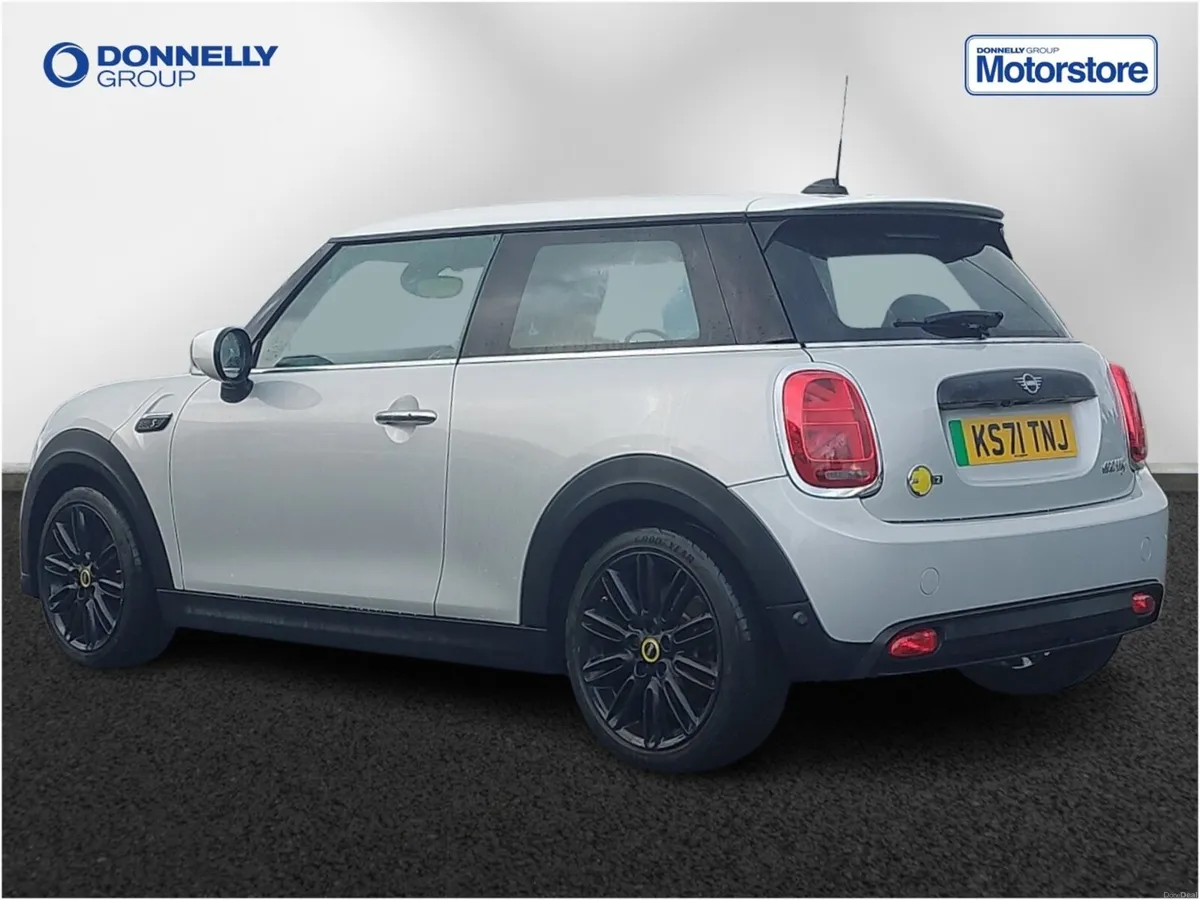 MINI HATCHBACK Electric Cooper S Level 2 - Image 2
