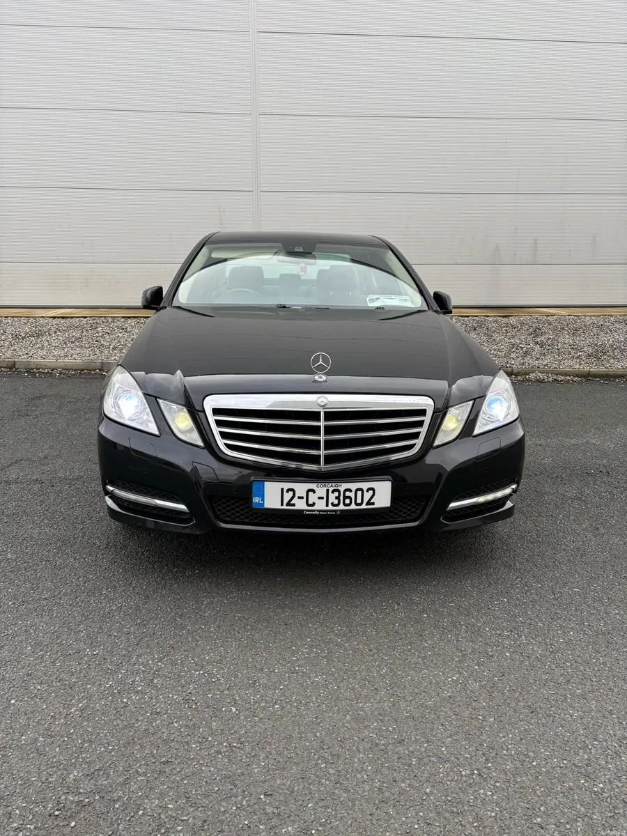 Mercedes-Benz E-Class   *HIGH SPEC* - Image 2