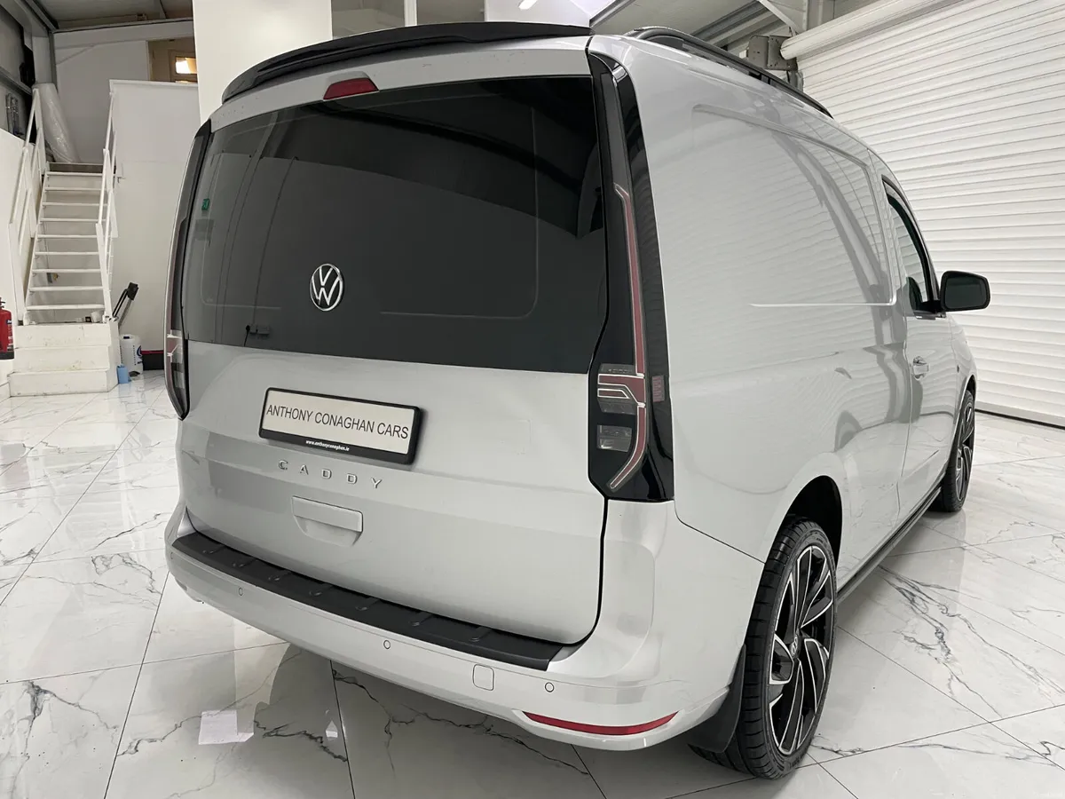 232 Vw Caddy Commerce Pro Huge Spec - Image 3