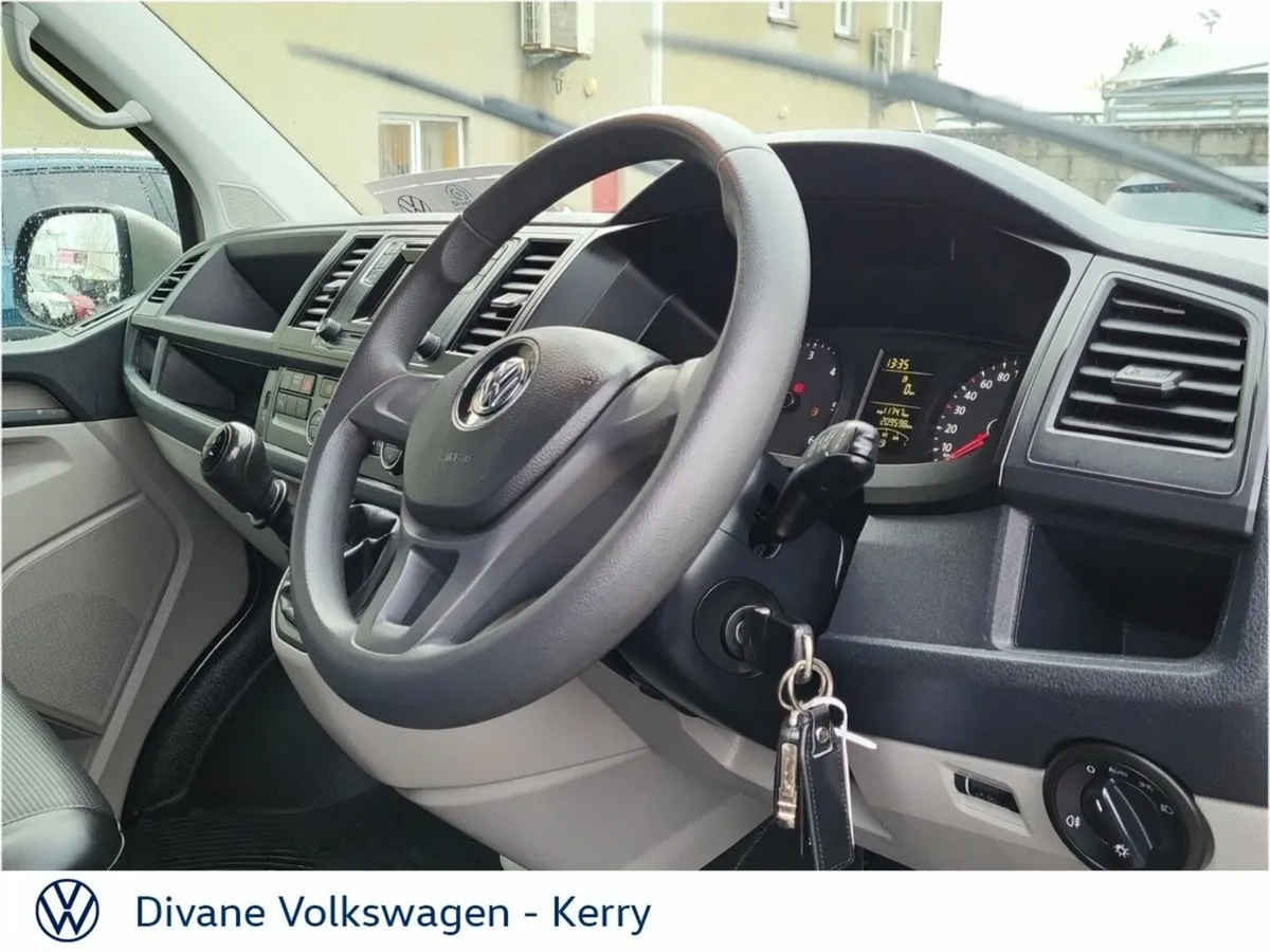 Volkswagen Shuttle 9 SEATER BUS LWB TREND 2.0TDI 1 - Image 3