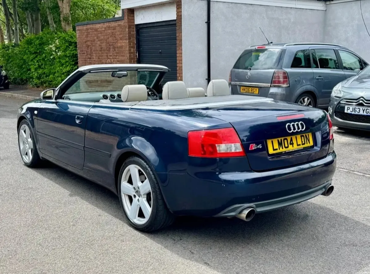 Audi S4 4.2 V8 quattro - Image 1