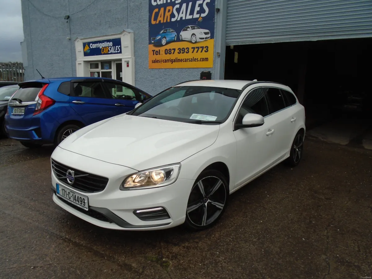 Volvo V60 2017 R DESIGN - Image 3