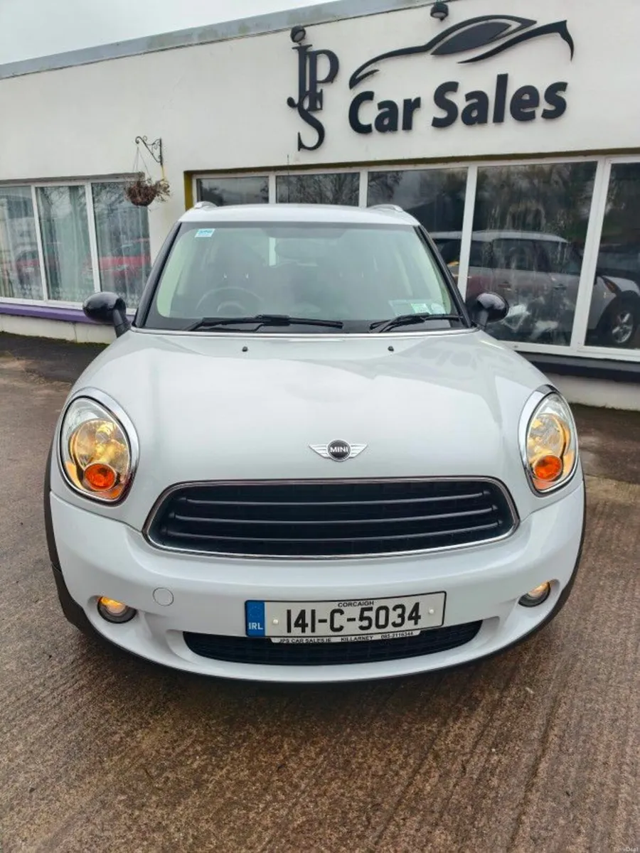 Mini Countryman ONE D - Image 2