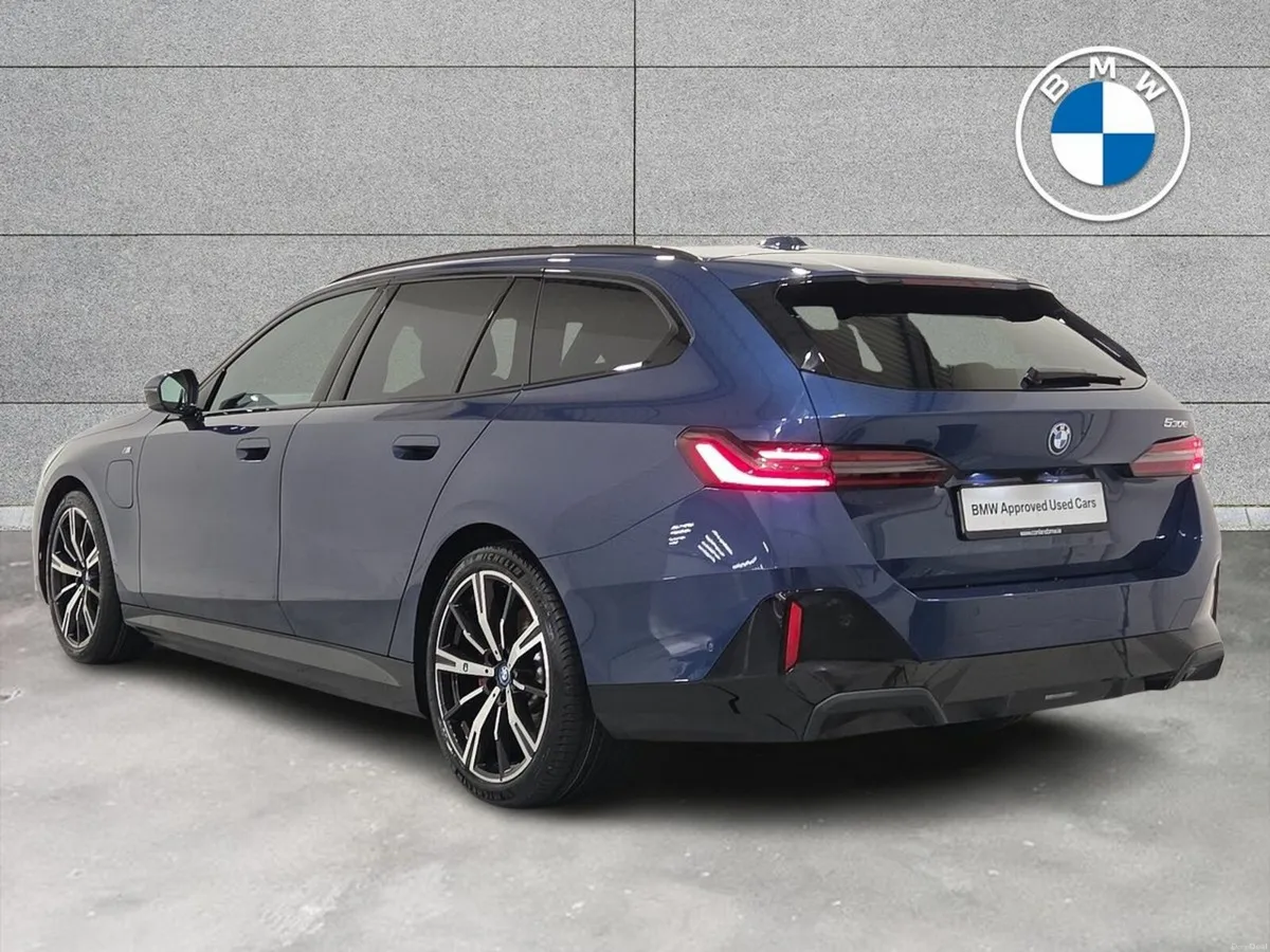 BMW 5-Series 530e M Sport Pro Touring - Image 3