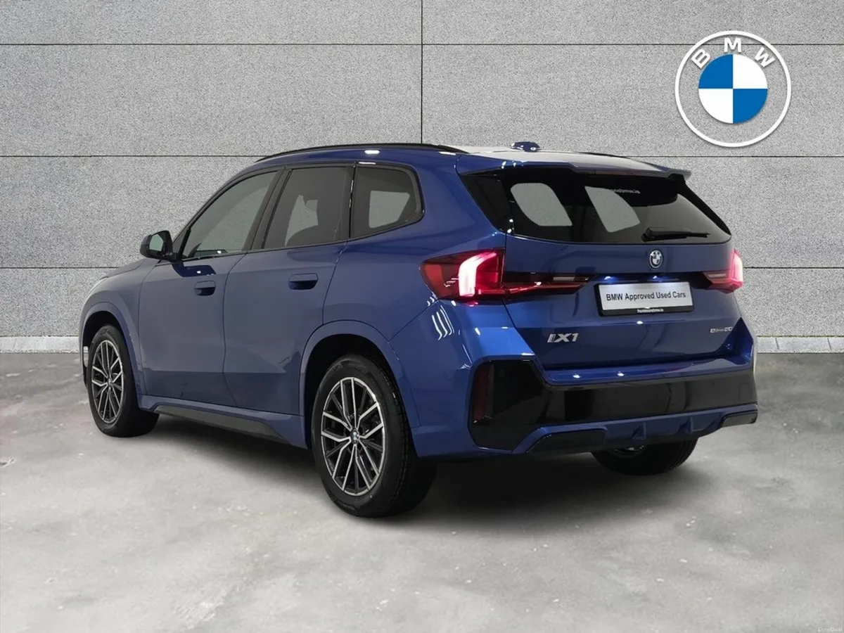 BMW iX1 eDrive20 M Sport - Image 3