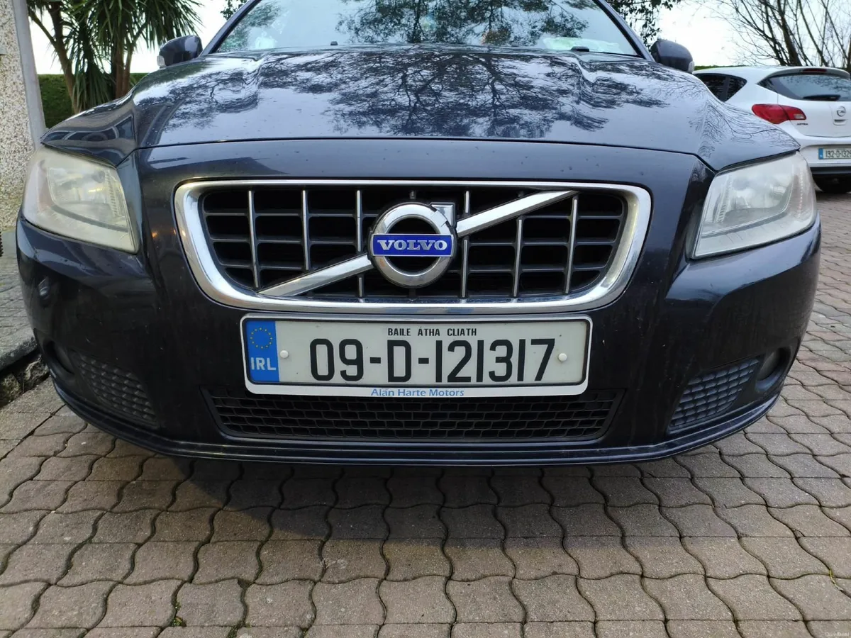 Volvo V70 2009 - Image 3