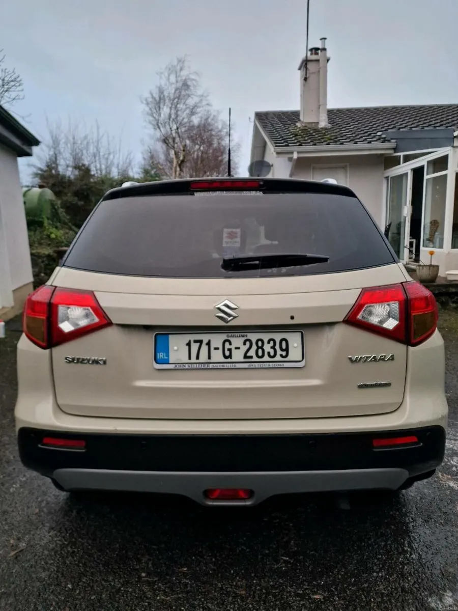 Suzuki  Vitara 1.6 diesel 4 wheel drive automatic - Image 4