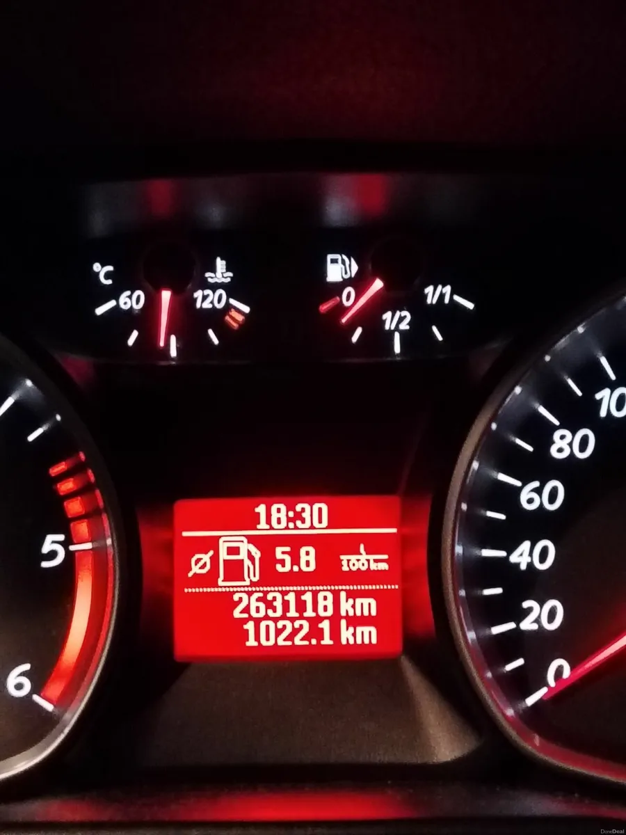 Ford Mondeo 2010 - Image 3