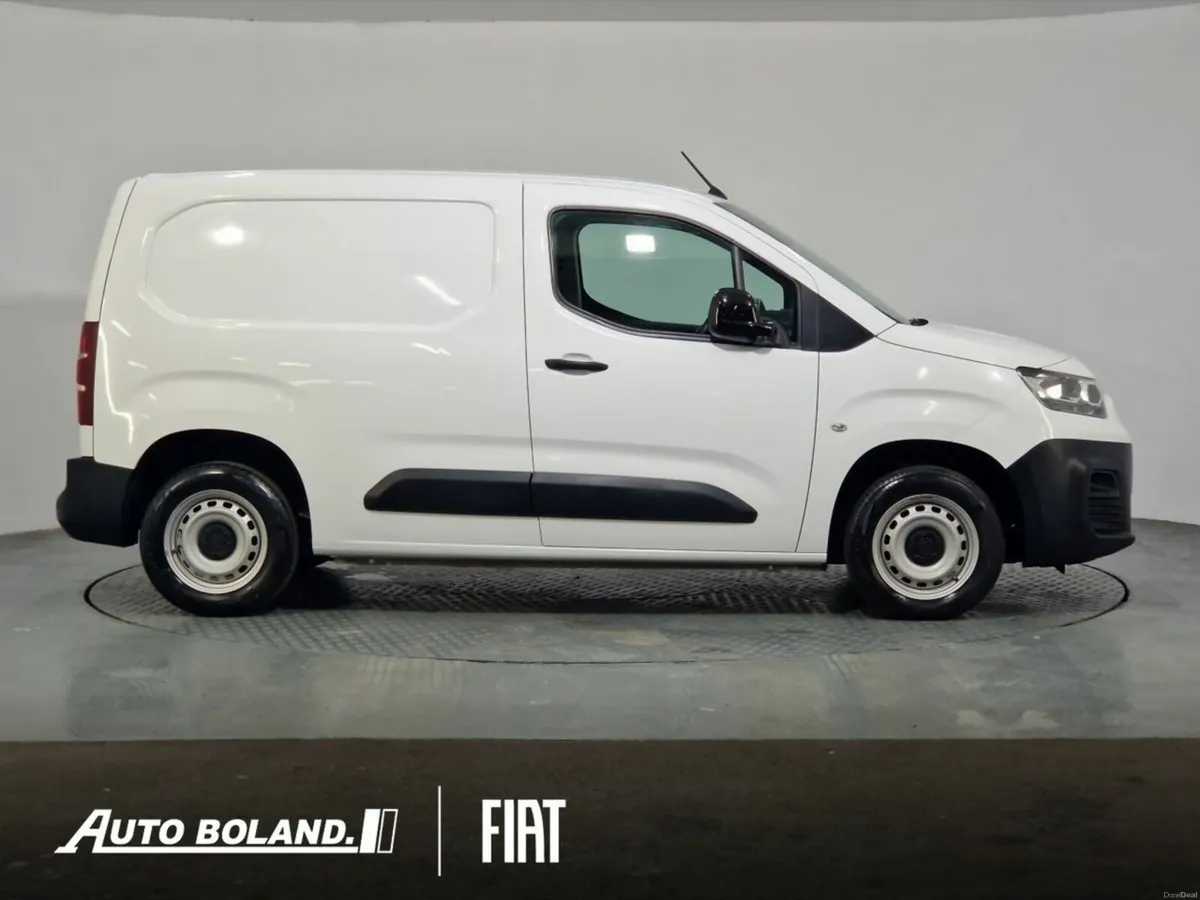 Fiat Doblo SWB 1.5 100BHP  Tec Plus - Image 4