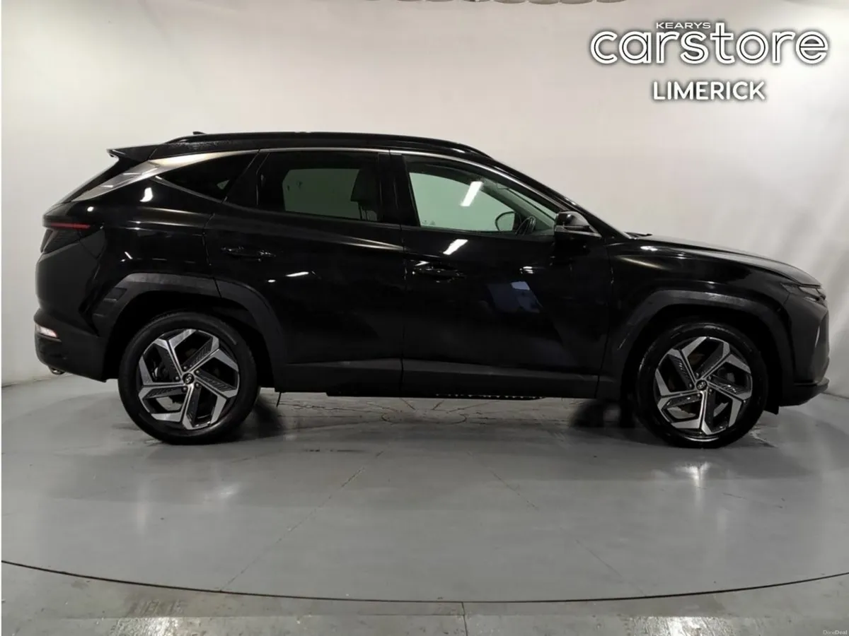 Hyundai Tucson 2WD Executive Plus HEV Auto - Image 2