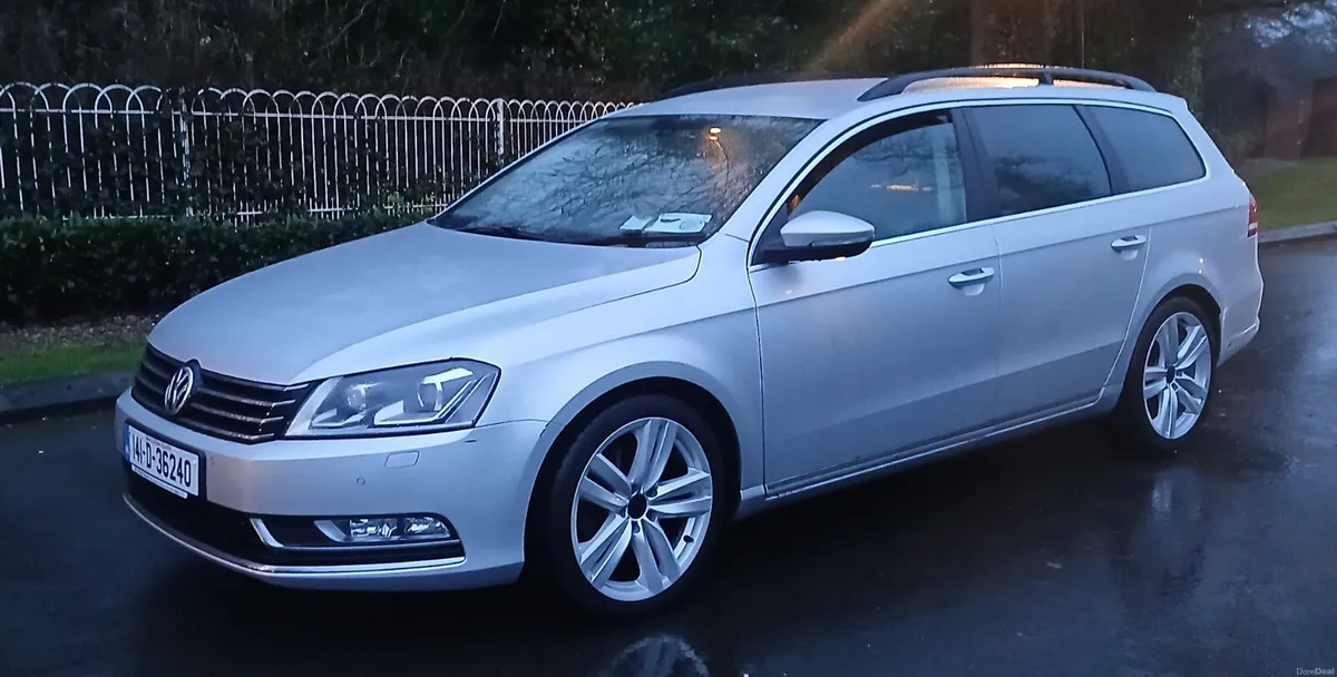 Volkswagen Passat 2014 2.0 TDi HIGHLINE ESTATE - Image 2