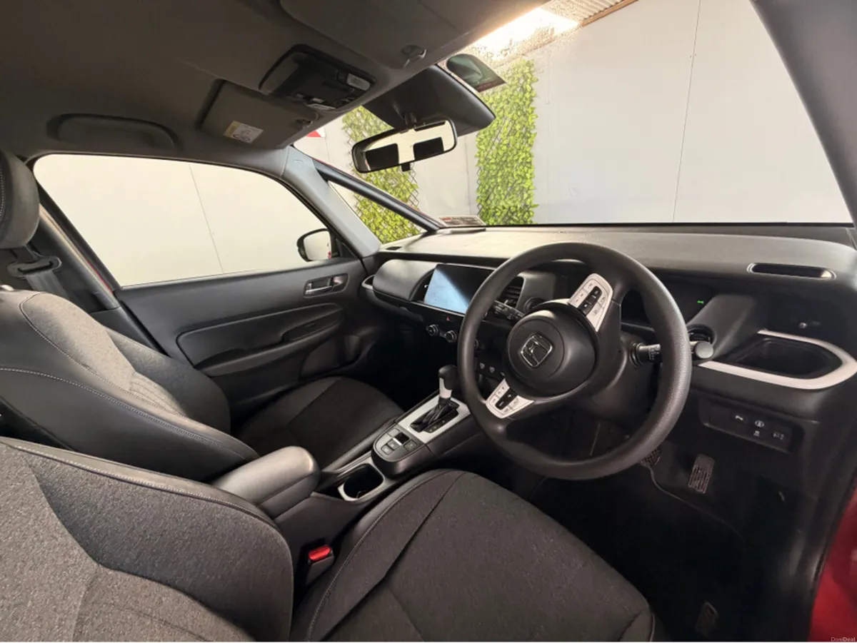 Honda Jazz 1.5 E:HEV ELEGANCE 5DR AU EHEV AUTO - Image 4