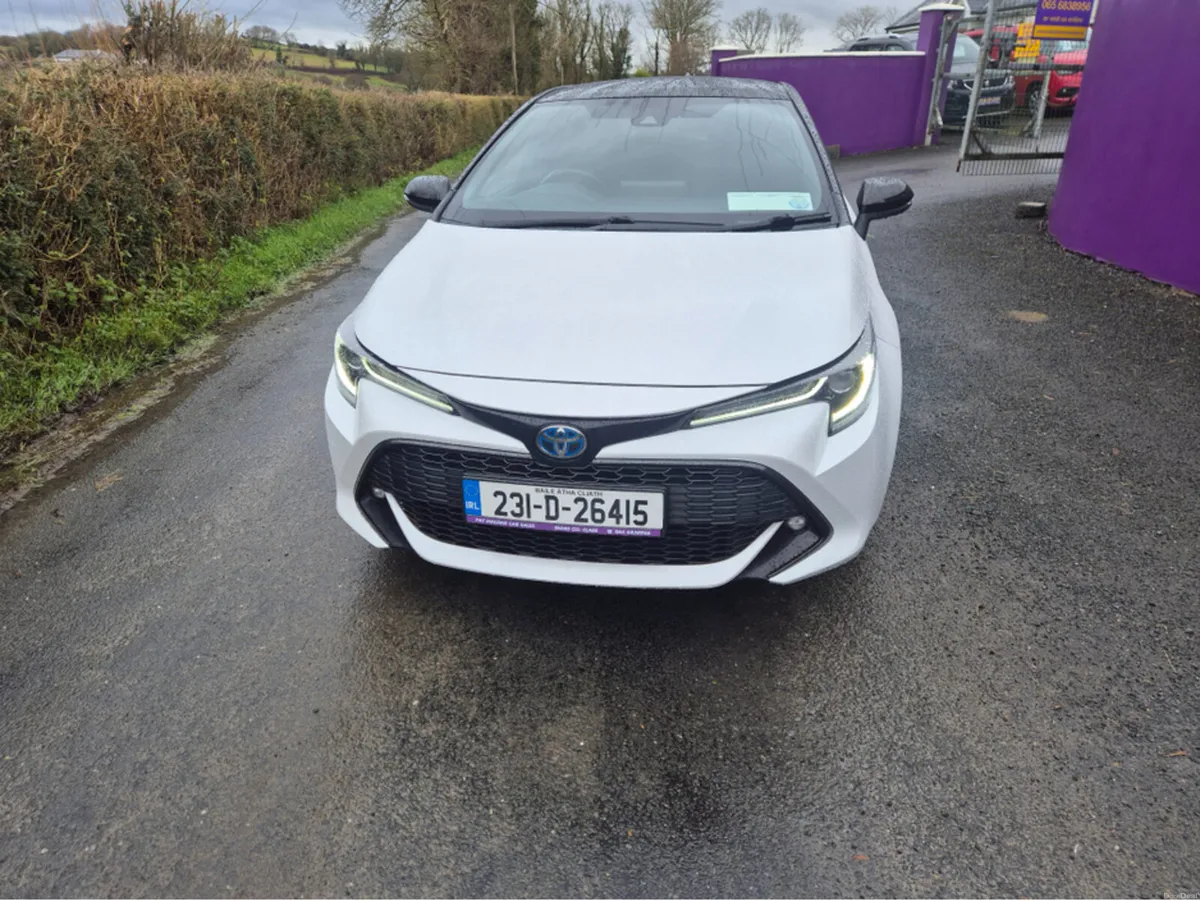 Toyota Corolla LUNA SPORT HB 4DR AUTO - Image 6