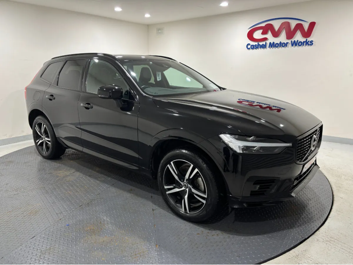 Volvo XC60 R-DESIGN T6 RCHARGE AWD AUTO**PAN ROOF* - Image 1