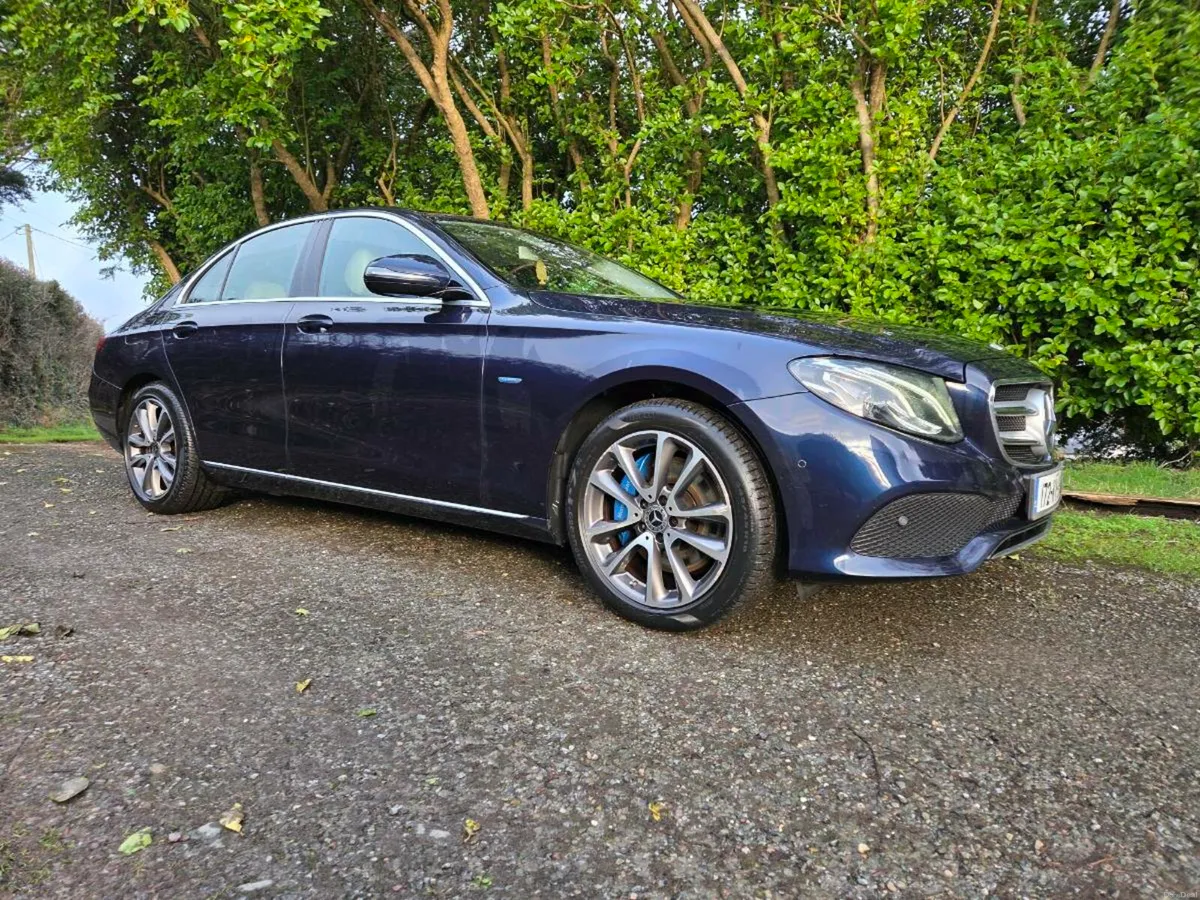Mercedes E350E E Class - Image 1