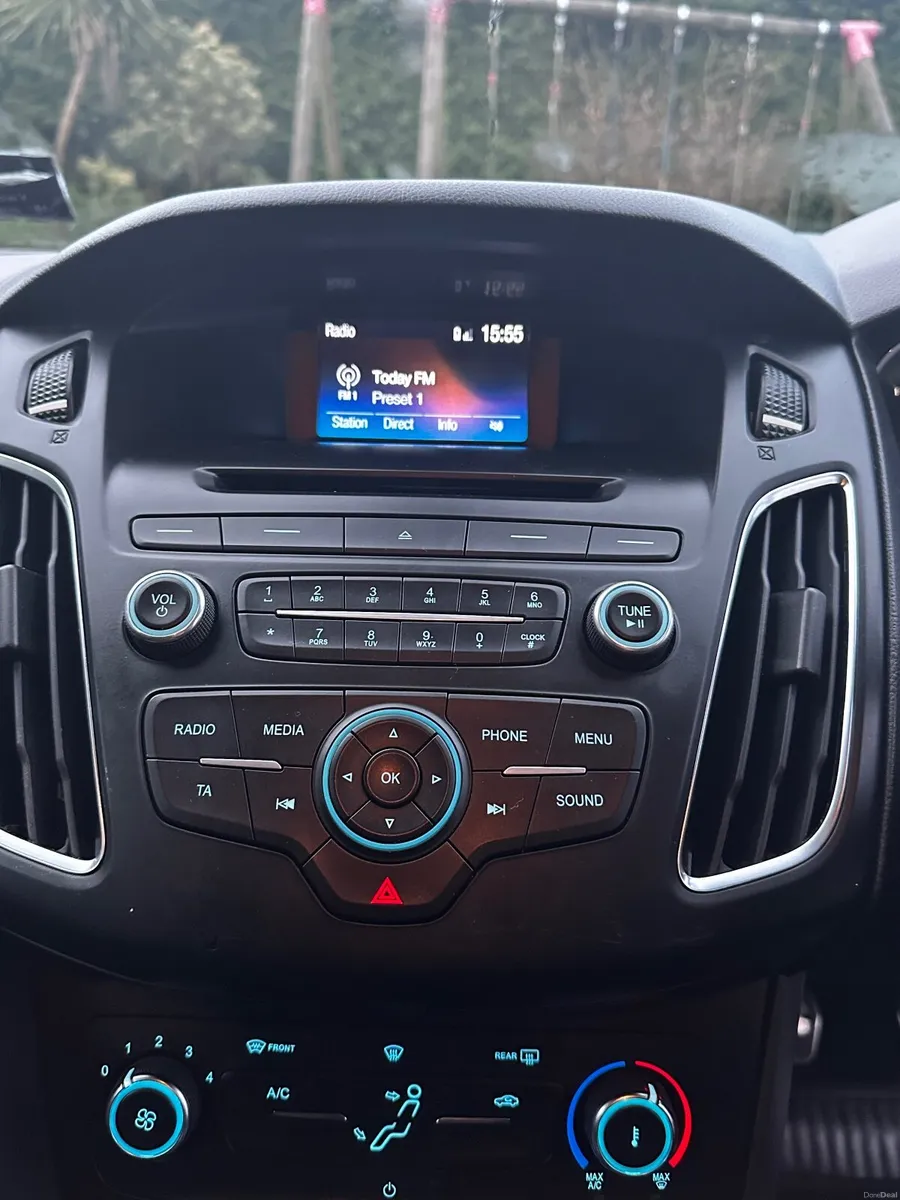 Ford Focus 2017 - Image 2