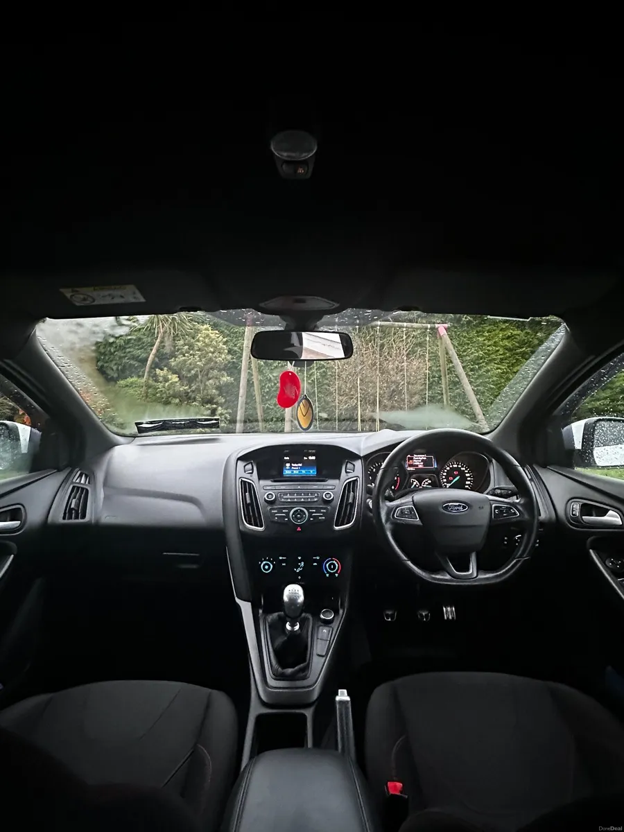Ford Focus 2017 - Image 3