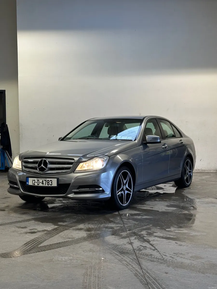 Mercedes-Benz C-Class 2012 - Image 3