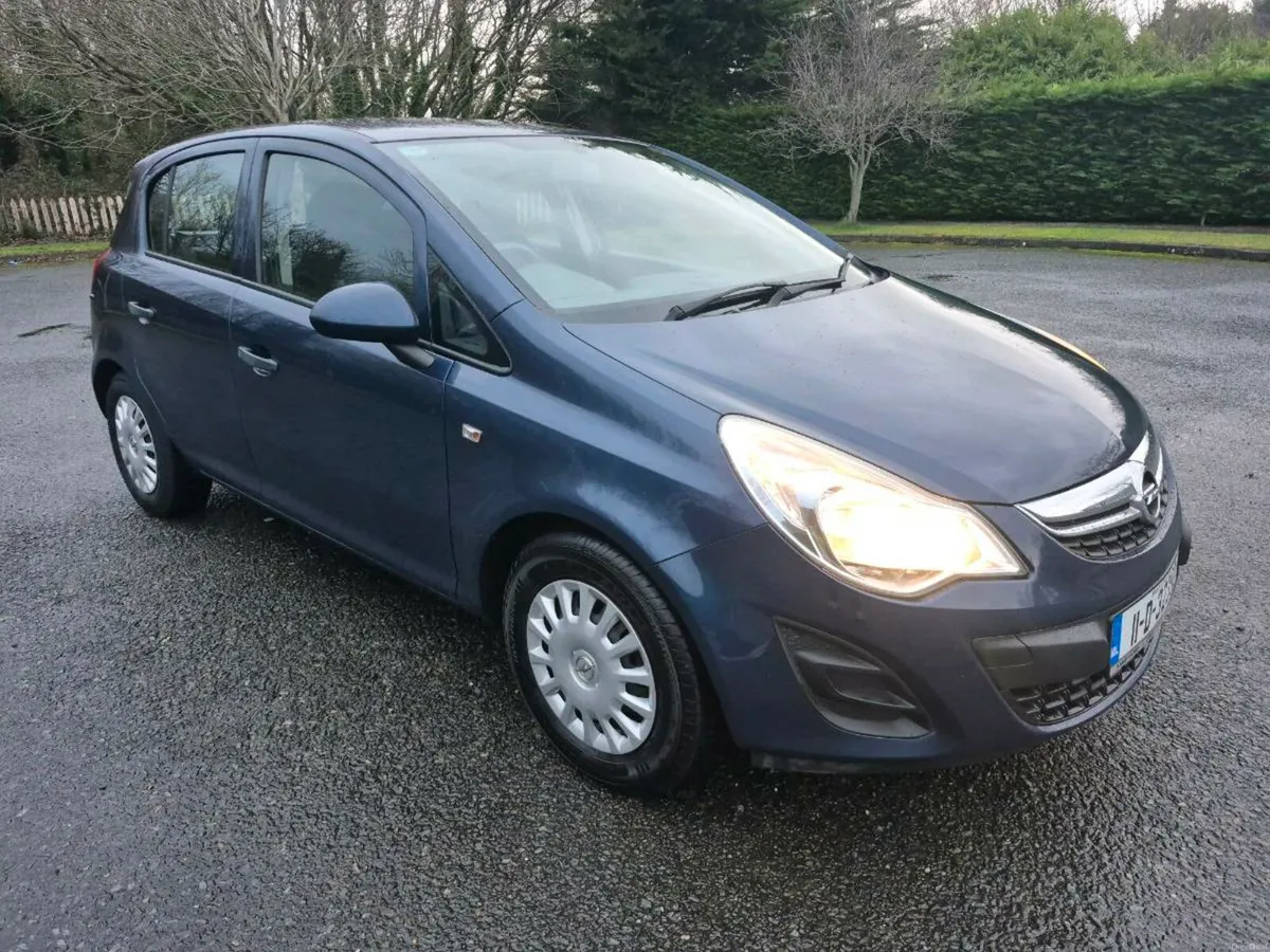 OPEL CORSA 1.2 PETROL**ONLY 50,000mls**LIKE NEW** - Image 1