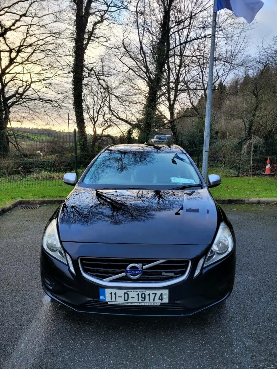 Volvo V60 - Image 2