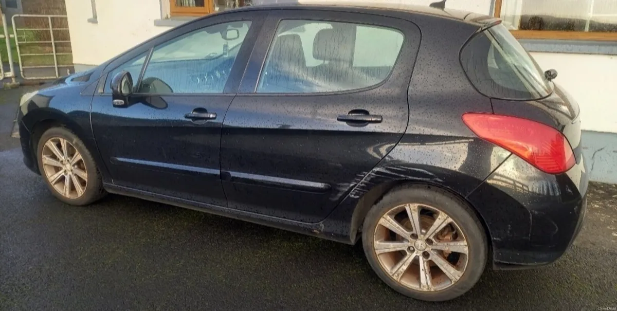 Automatic 1.6 Diesel Peugeot 308 - Image 4