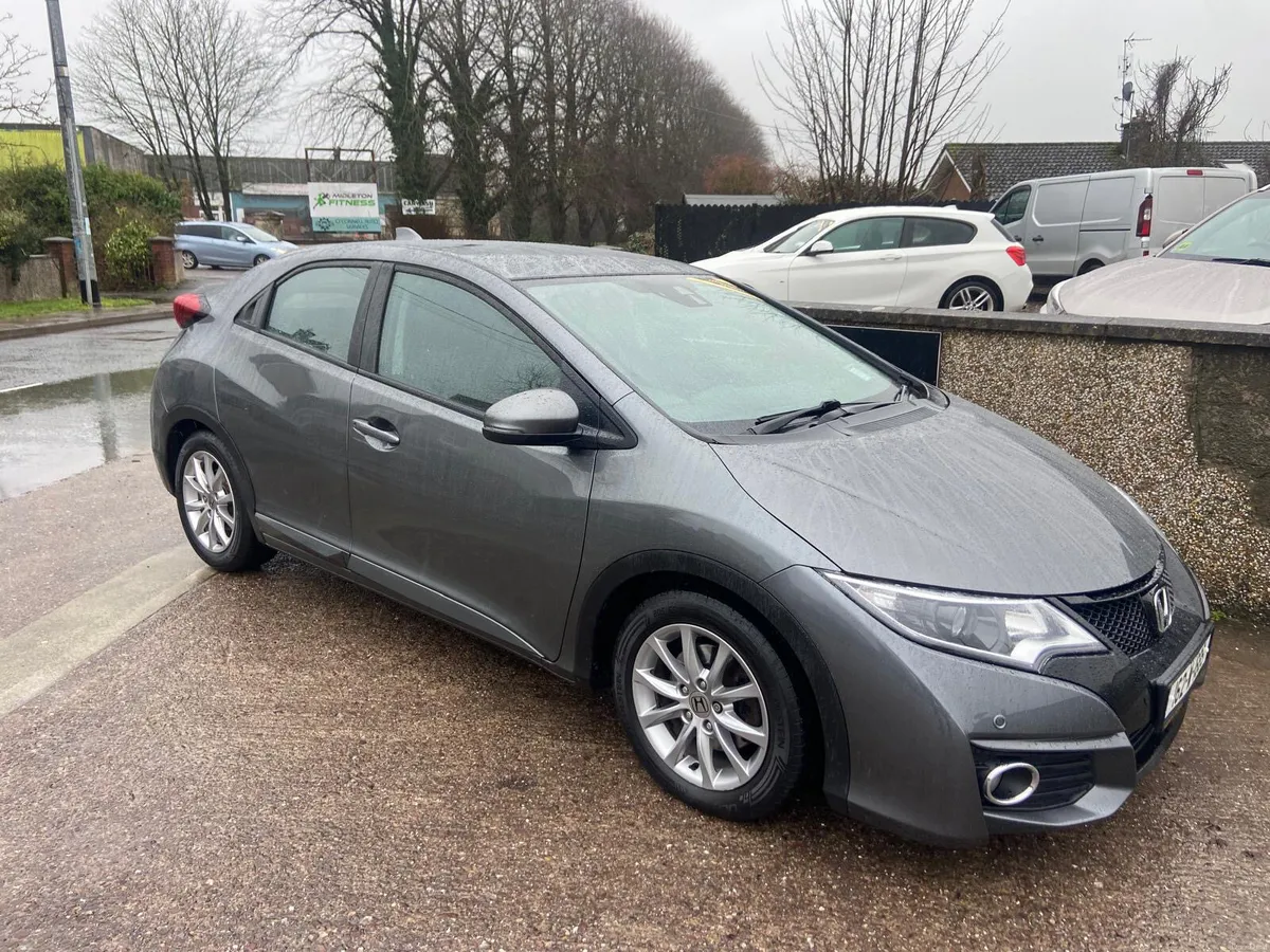 Honda Civic - Image 2