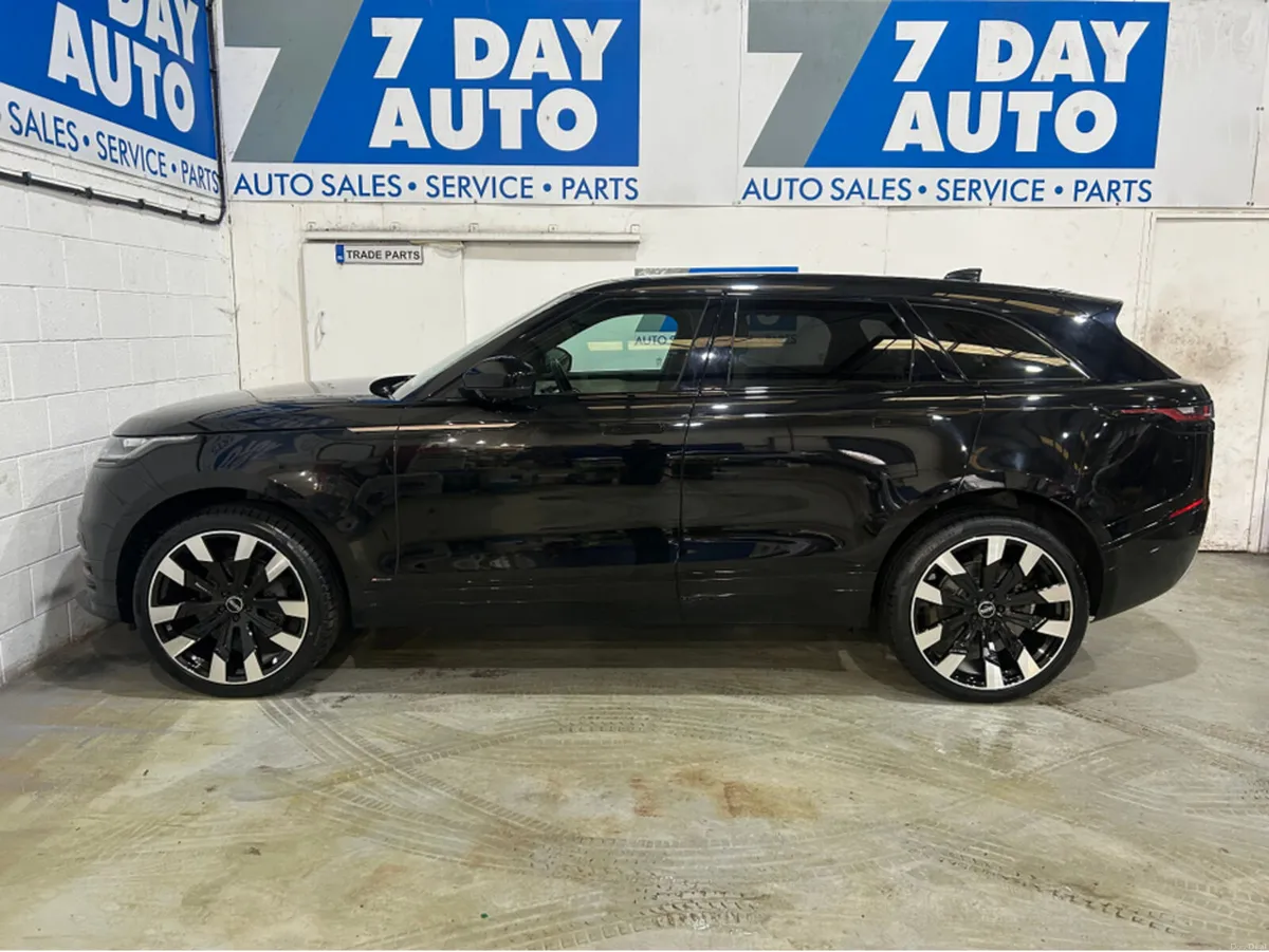 Land Rover Range Rover Velar R DYNAMICS TILT & SLI - Image 4
