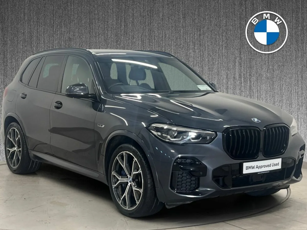 BMW X5 xDrive45e M Sport Pro PHEV - Image 1
