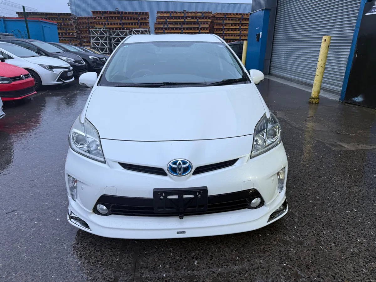2014 Toyota Prius Hybrid Automatic - Image 2