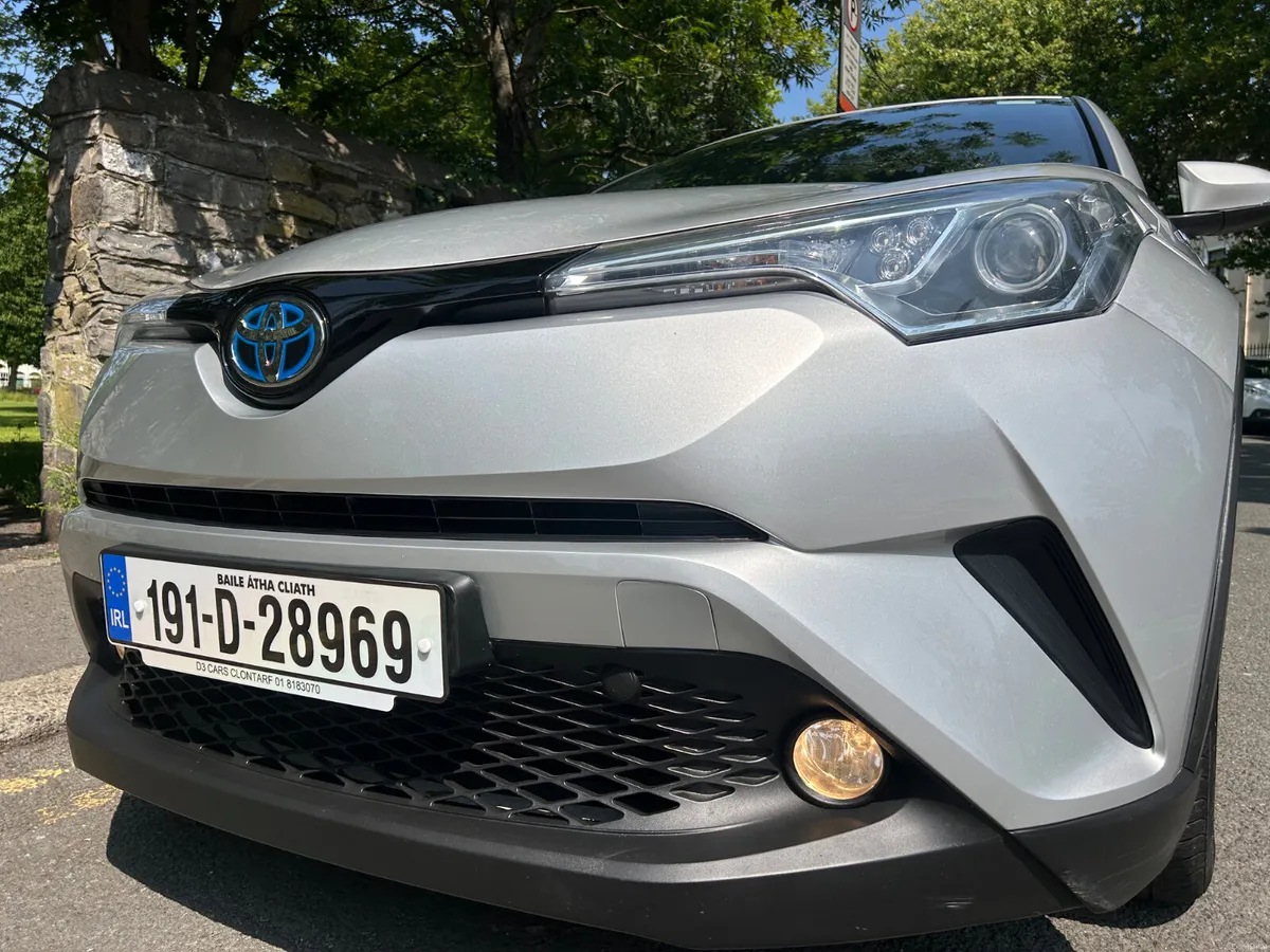 2019 TOYOTA CHR HYBRID NCT MARCH 2027 - Image 1