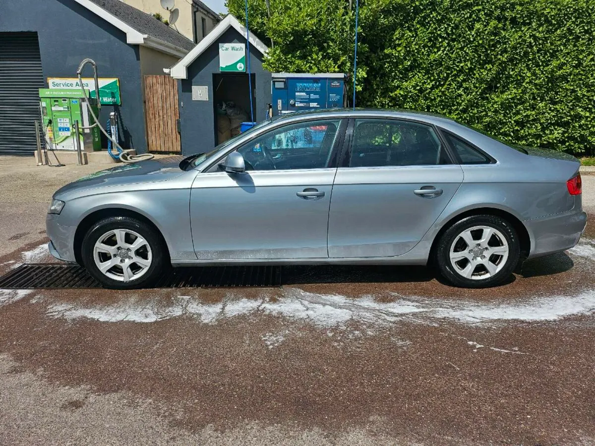 Audi A4 2010 1.8 Petrol. Read ad - Image 3