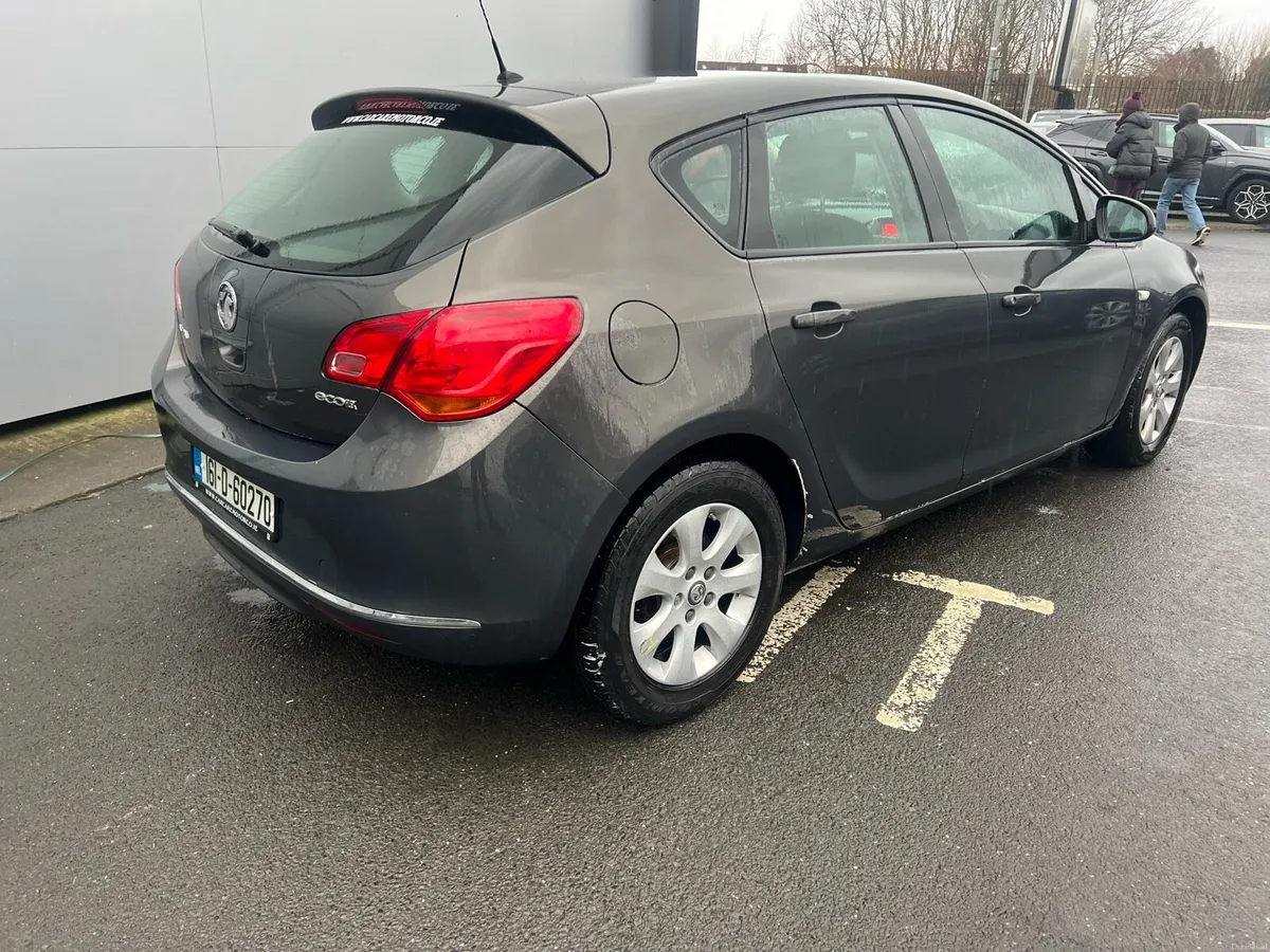 Vauxhall Astra - Image 3