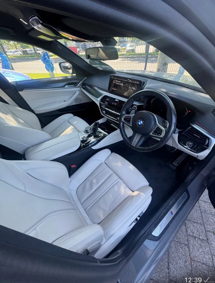 Bmw 520D 5sma M-Sport Auto - Image 3