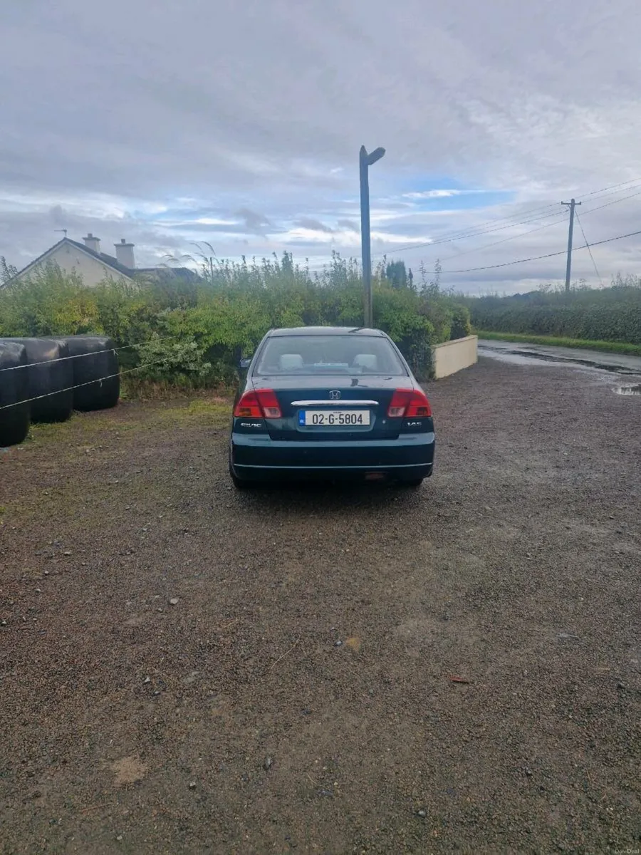 Honda civic - Image 4