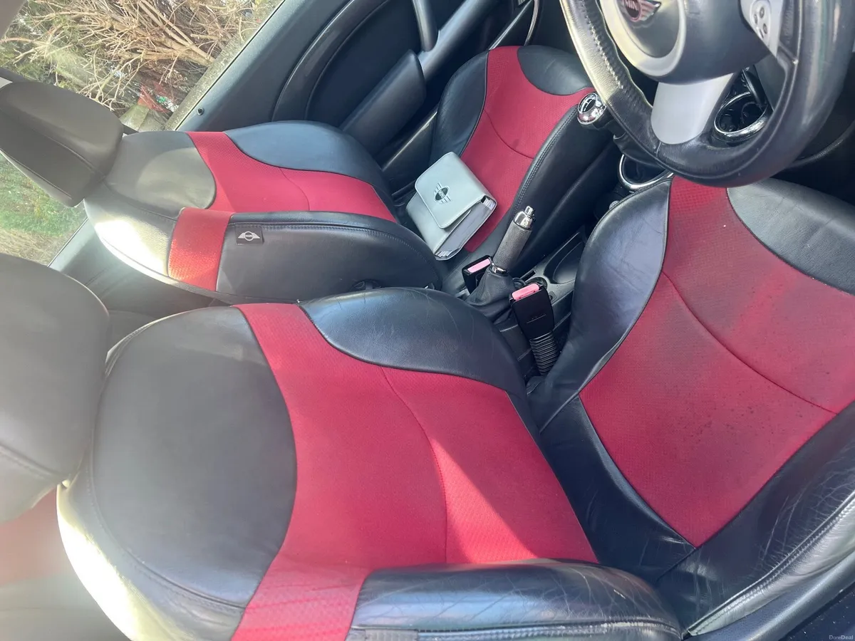 Mini Cooper 2005 - Image 2