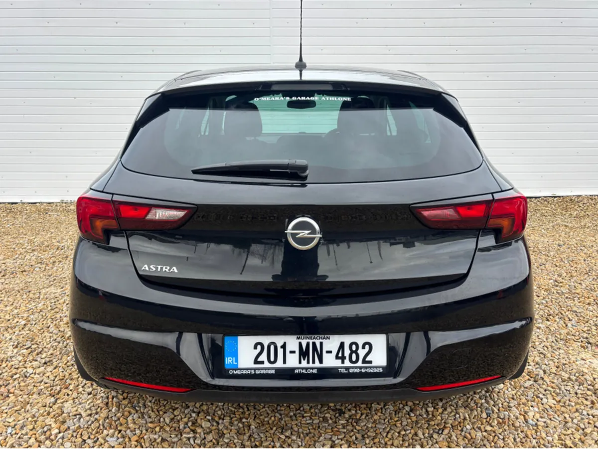 Opel Astra SC-1.2 TURBO 1 110PS-P - Image 3