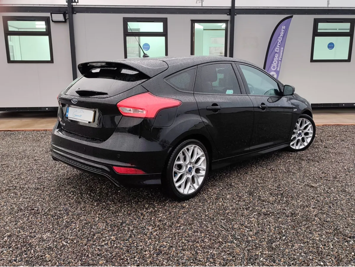 Ford Focus LOW MILES ST-LINE TDCI - Image 2
