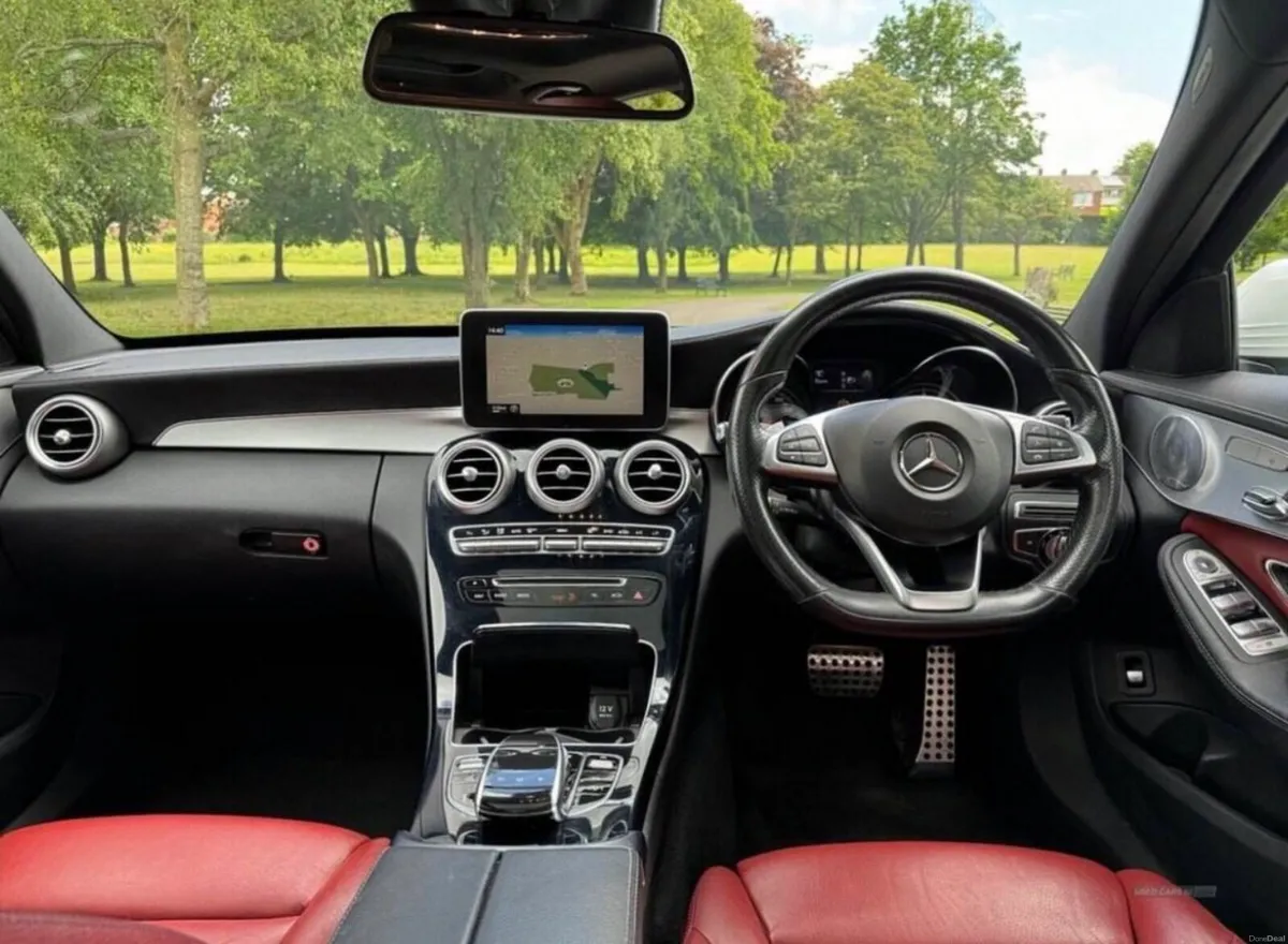 2015 Mercedes C-Class C220 BlueTEC AMG Premium Plu - Image 4