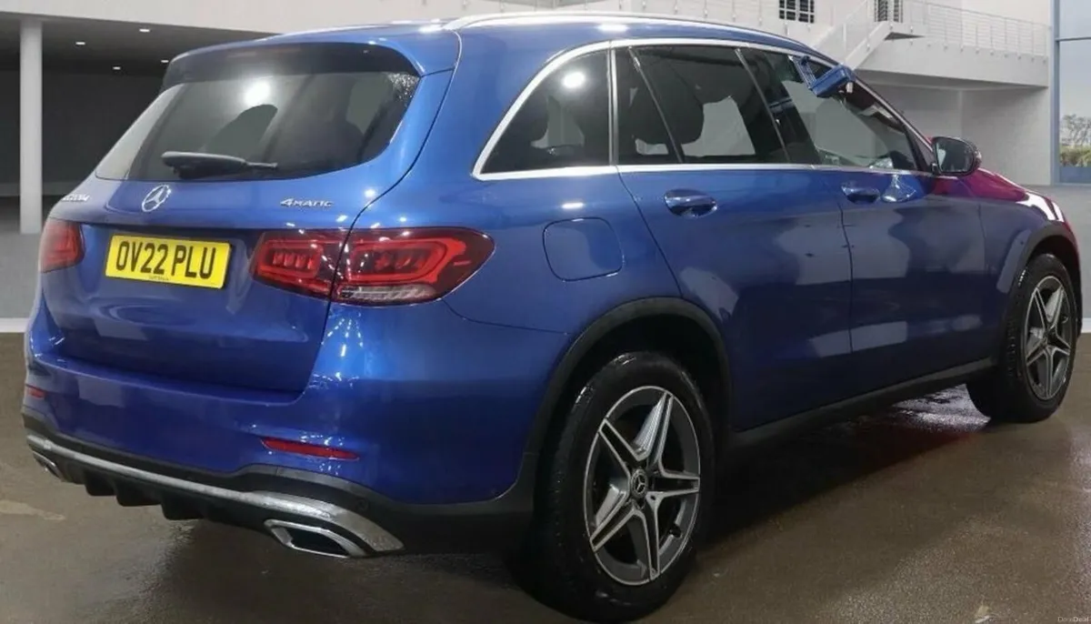 2.0 GLC220d AMG Line SUV 5dr Diesel G-Tronic+ 4MAT - Image 4