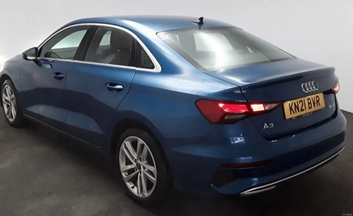 2.0 TDI 35 Sport Saloon 4dr Diesel S Tronic Euro 6 - Image 3