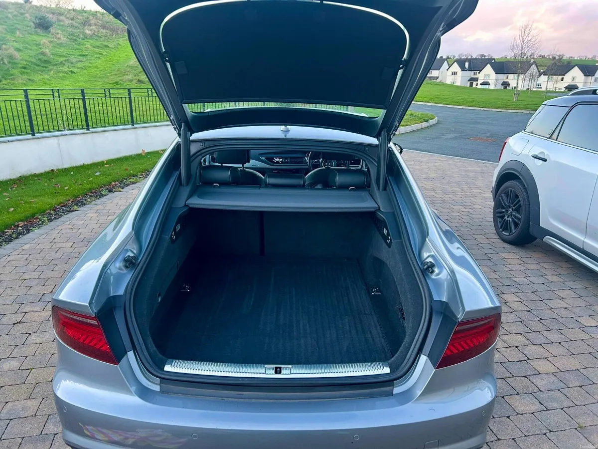 Audi A7 2017 - Image 4