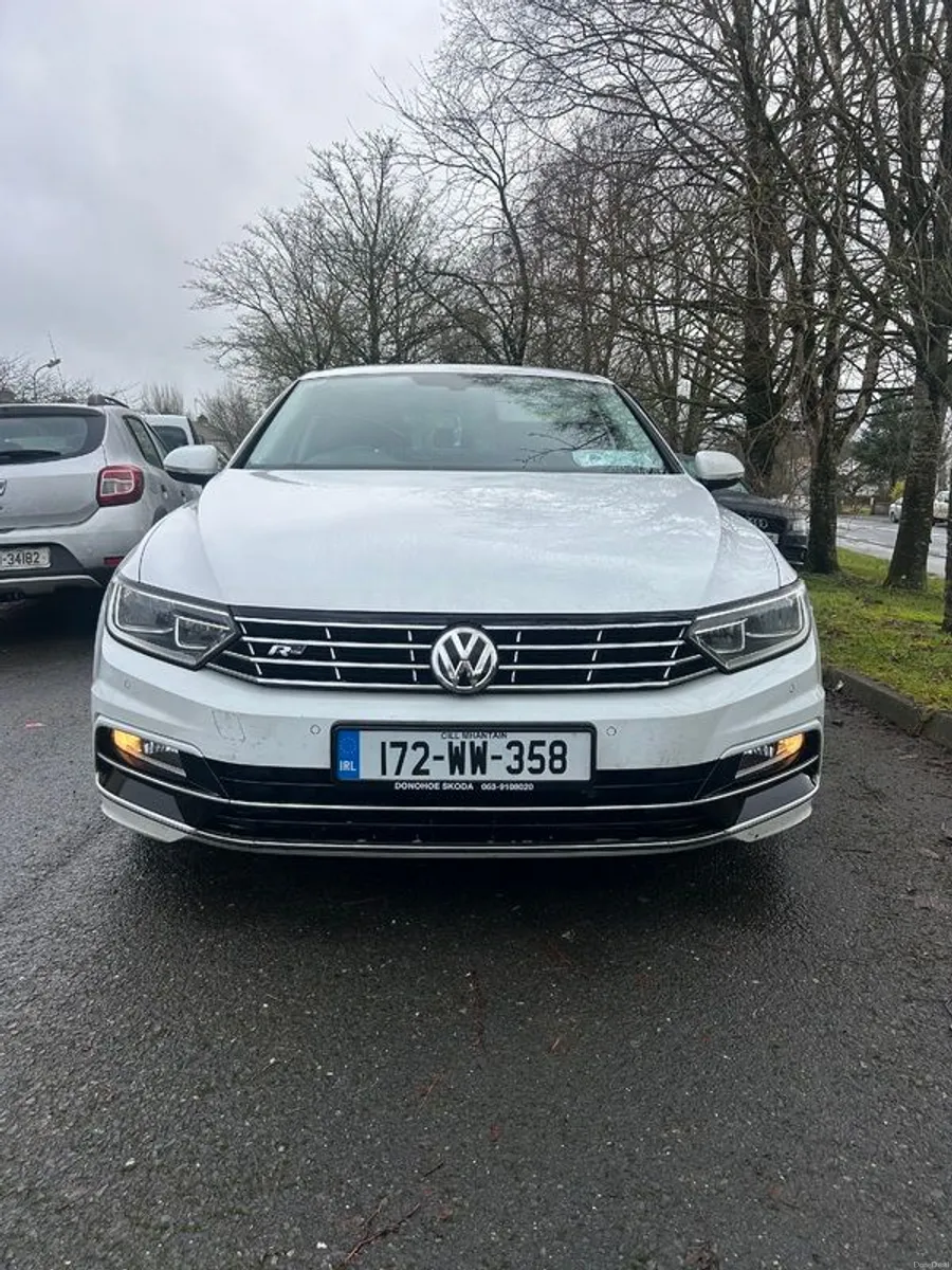 2017 Volkswagen Passat R Line - Image 1