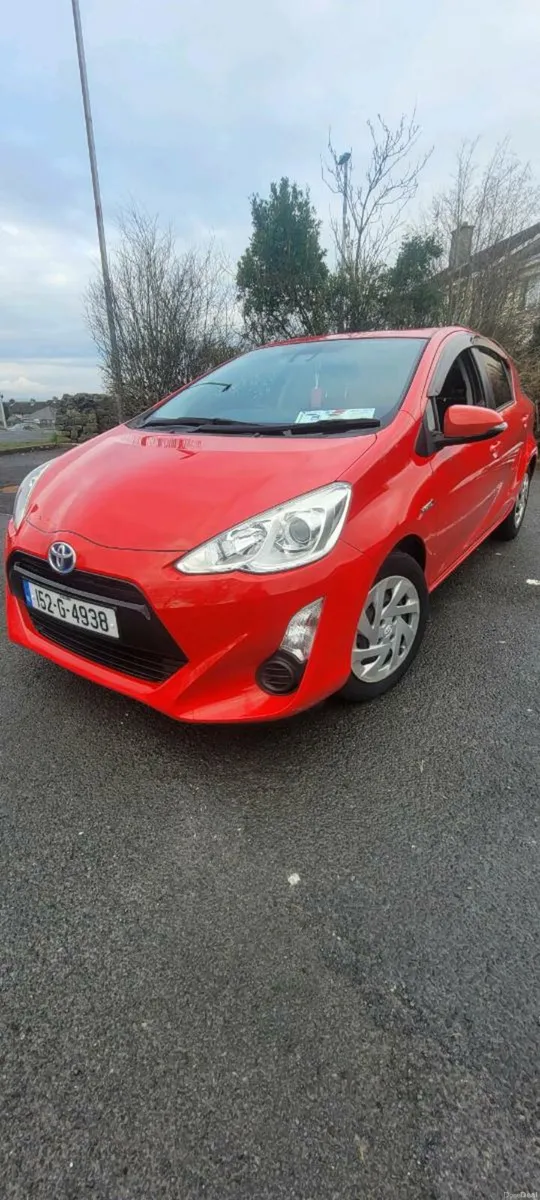 152 Toyota Aqua - Image 2