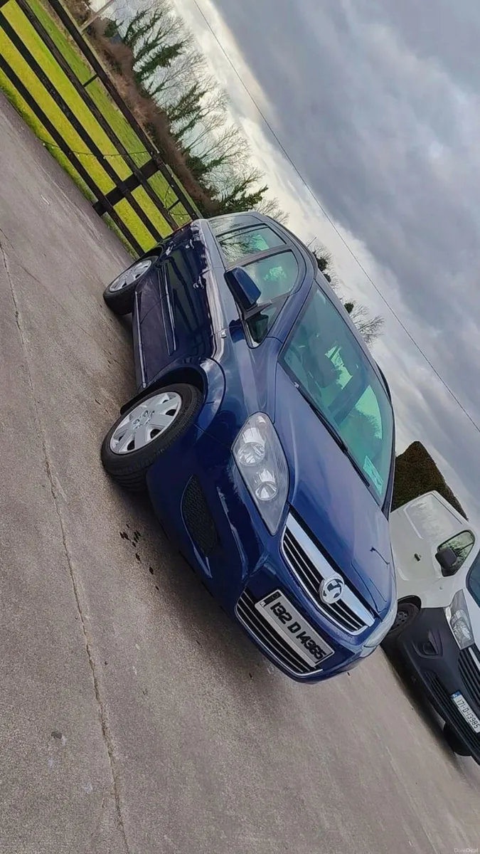 2013 1.6 Petrol Vauxhall Zafira - Image 3