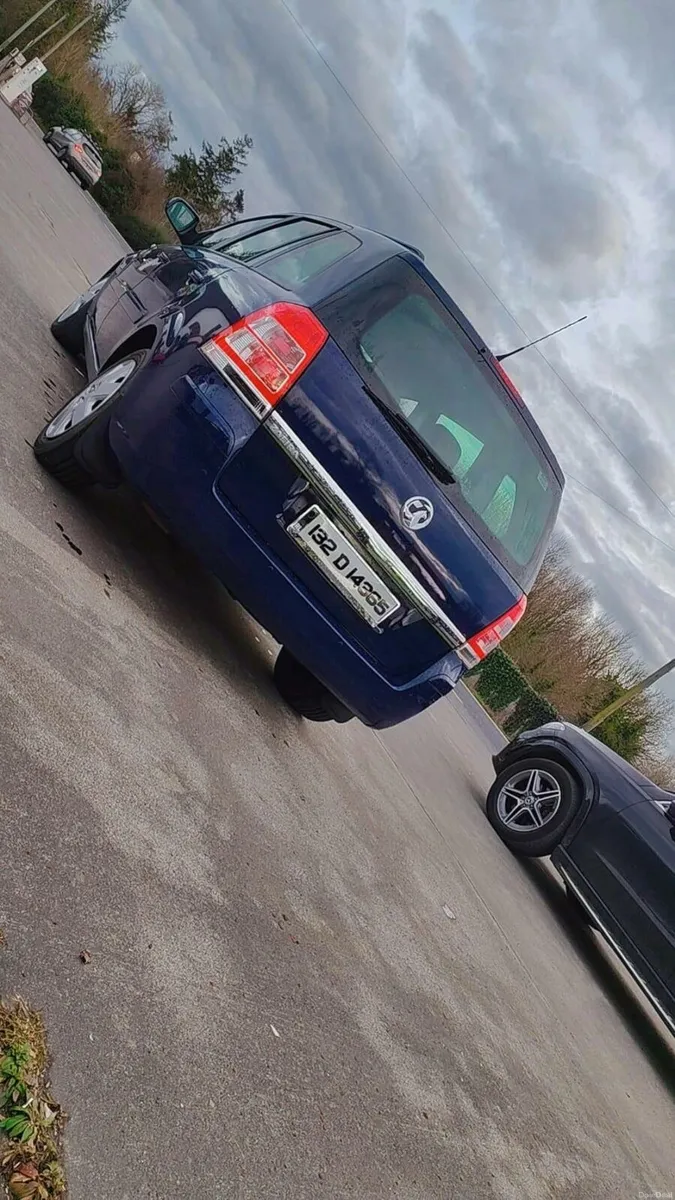 2013 1.6 Petrol Vauxhall Zafira - Image 4