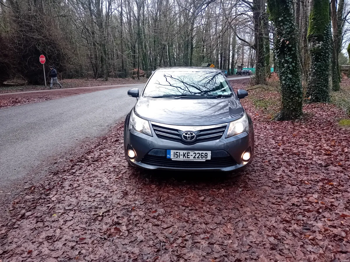 151 TOYOTA AVENSIS 2.0D4D  SOL 6 SPEED  €5650 - Image 2
