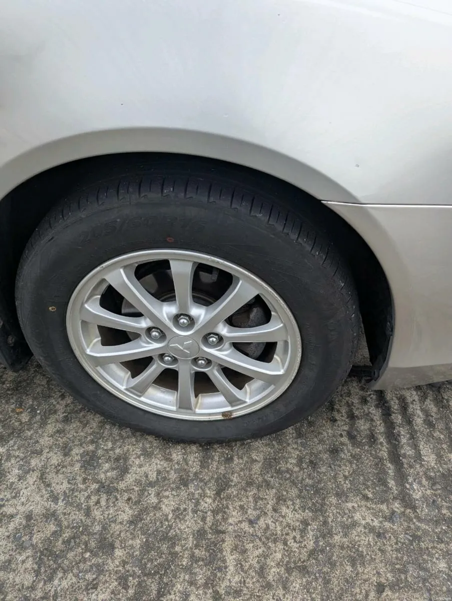 mitsubishi lancer 1.6 petrol low mileage - Image 4