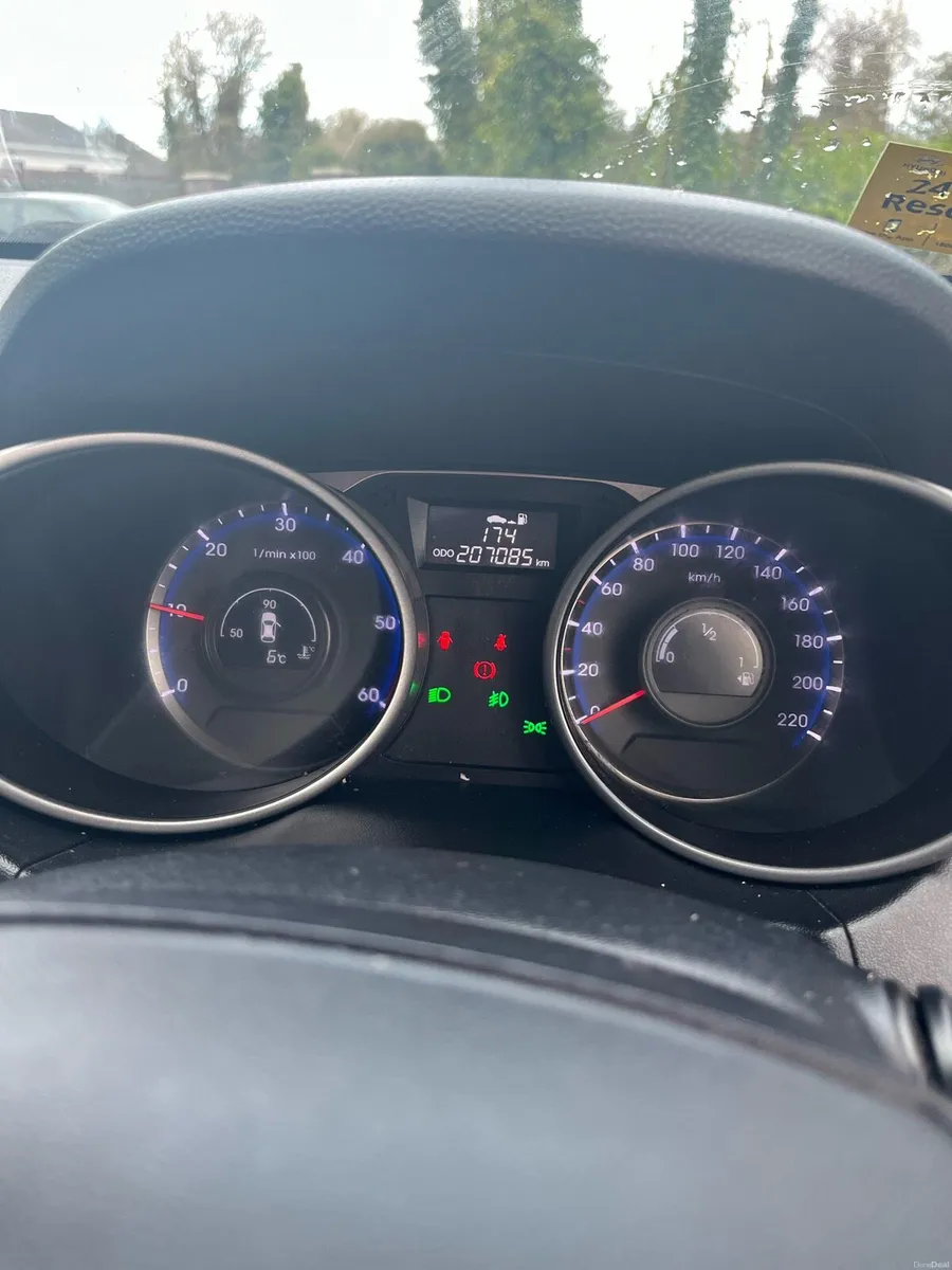 Hyundai IX35 - Image 4