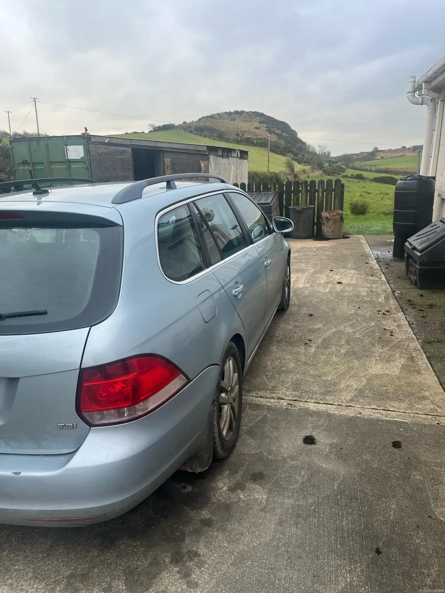 VW Golf Estate - Image 1