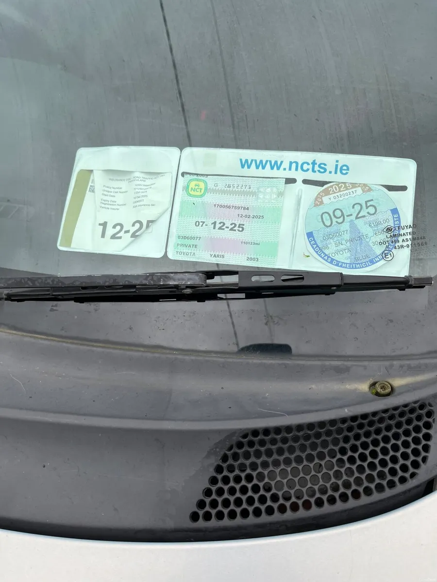 Toyota Yaris 2003 - Image 3